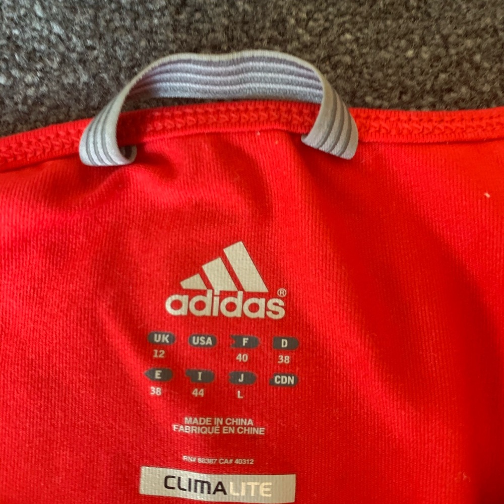 Adidas tee-shirt - Picture 3 of 4